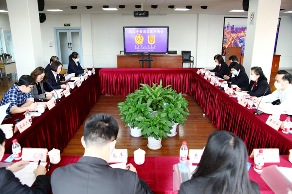 黄浦：深化裁审衔接机制 全力提高案件调处效能
       