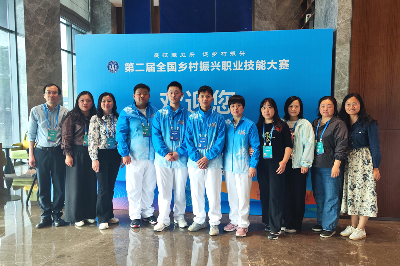 ca25aed45e814258b8a2372e2d386796.jpg