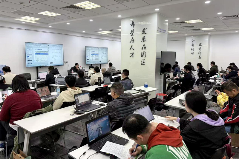 破题两难！徐汇AI推介官培训为重点群体开启就业新路