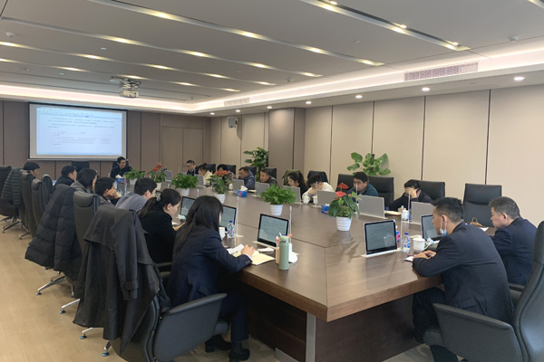 嘉定区人社局开展“蓝盾讲台”行政执法专题培训
       
